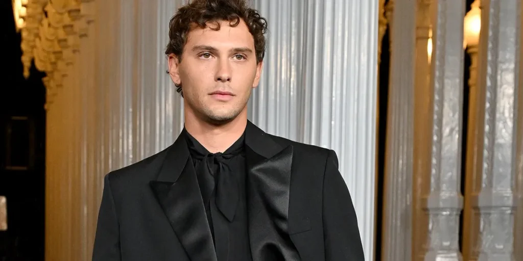 What Makes Cooper Koch’s Acting Style Special?