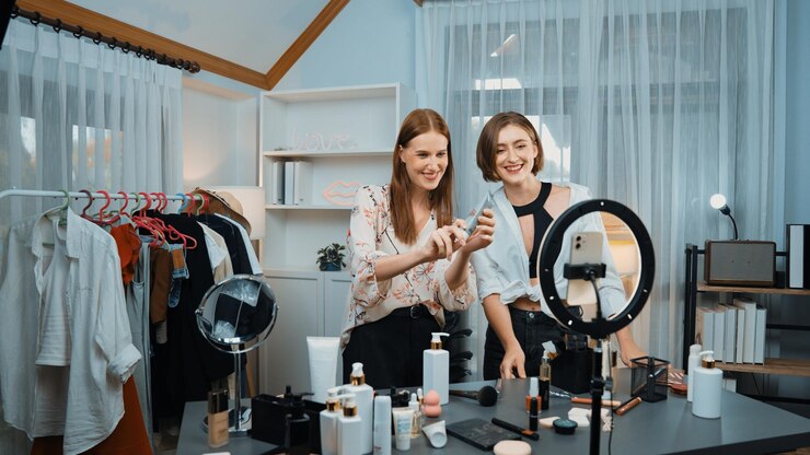 How to Grow Your Social Media Presence as a Fashion and Beauty Influencer
