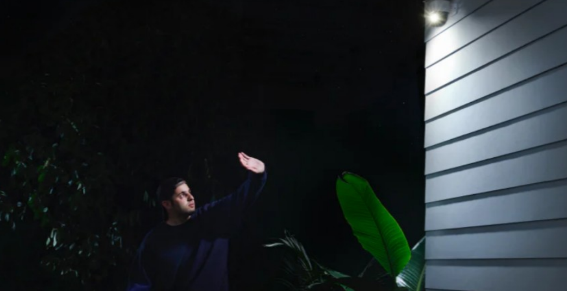 Security Cameras Record